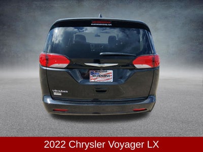 2022 Chrysler Voyager LX