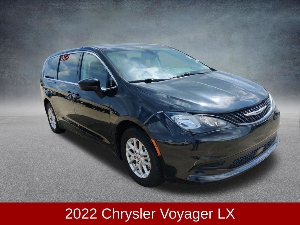 2022 Chrysler Voyager LX