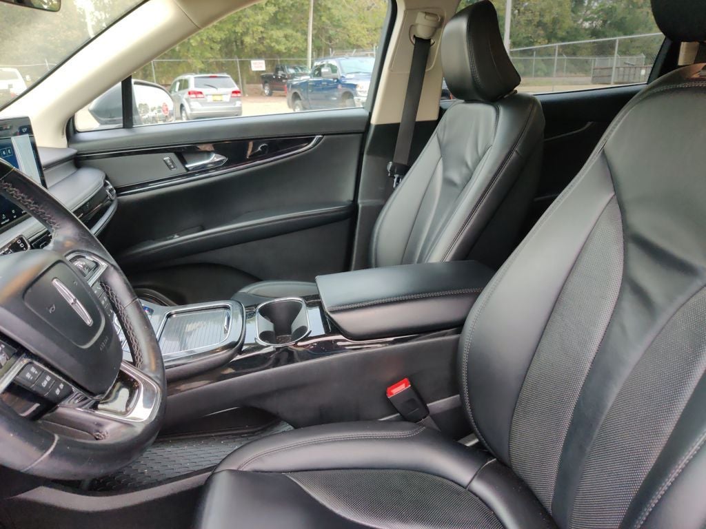 2021 Lincoln Nautilus Standard