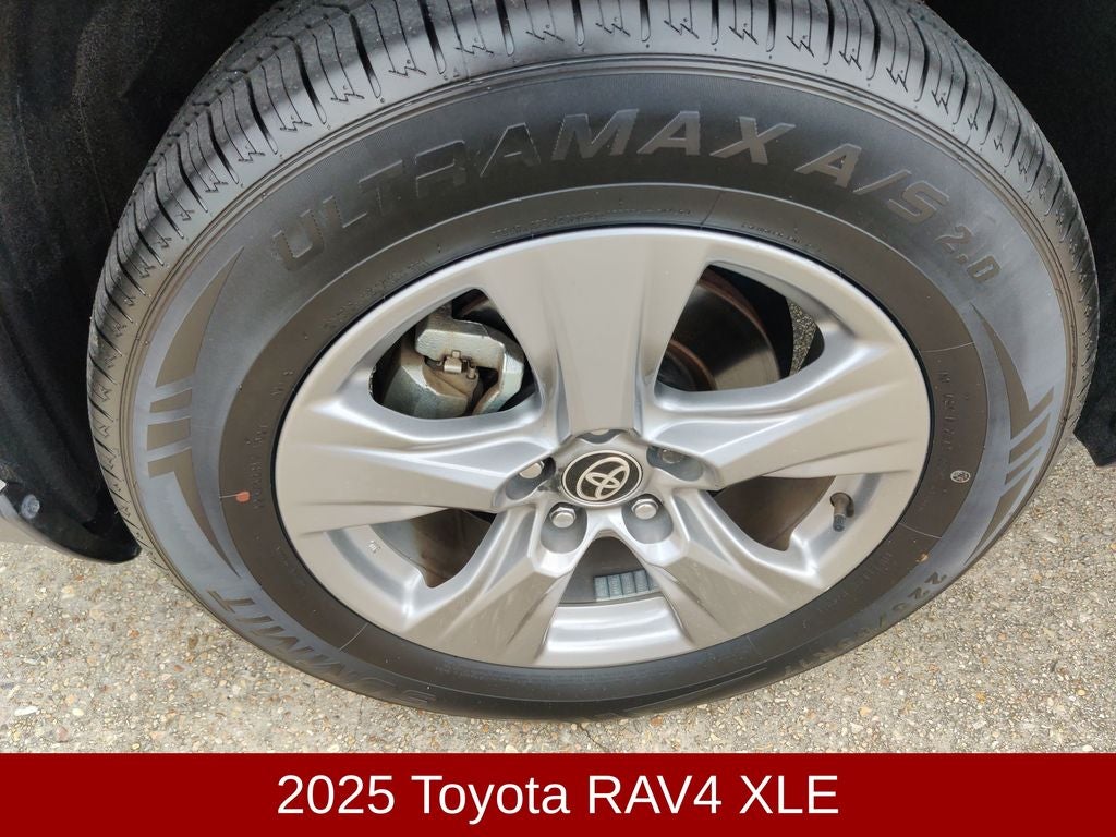 2025 Toyota RAV4 XLE