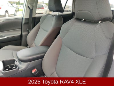 2025 Toyota RAV4 XLE