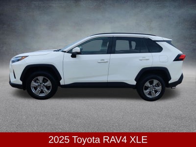 2025 Toyota RAV4 XLE