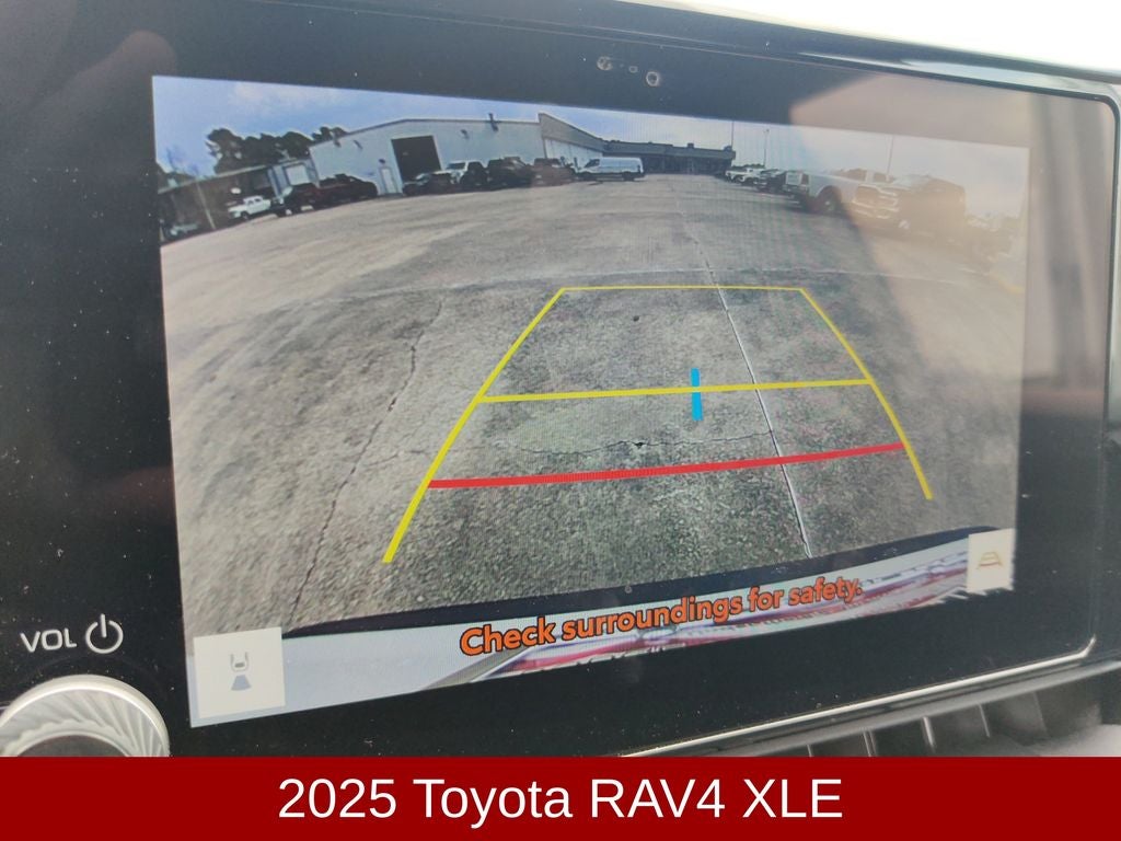 2025 Toyota RAV4 XLE