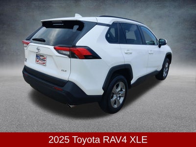 2025 Toyota RAV4 XLE