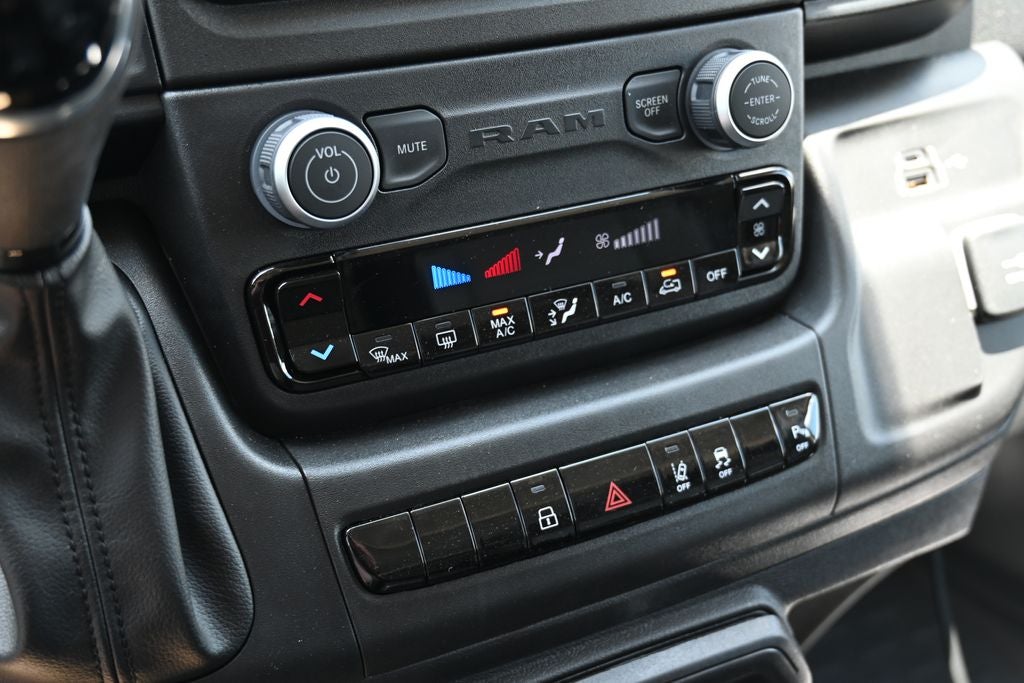 2025 RAM ProMaster 1500 Low Roof