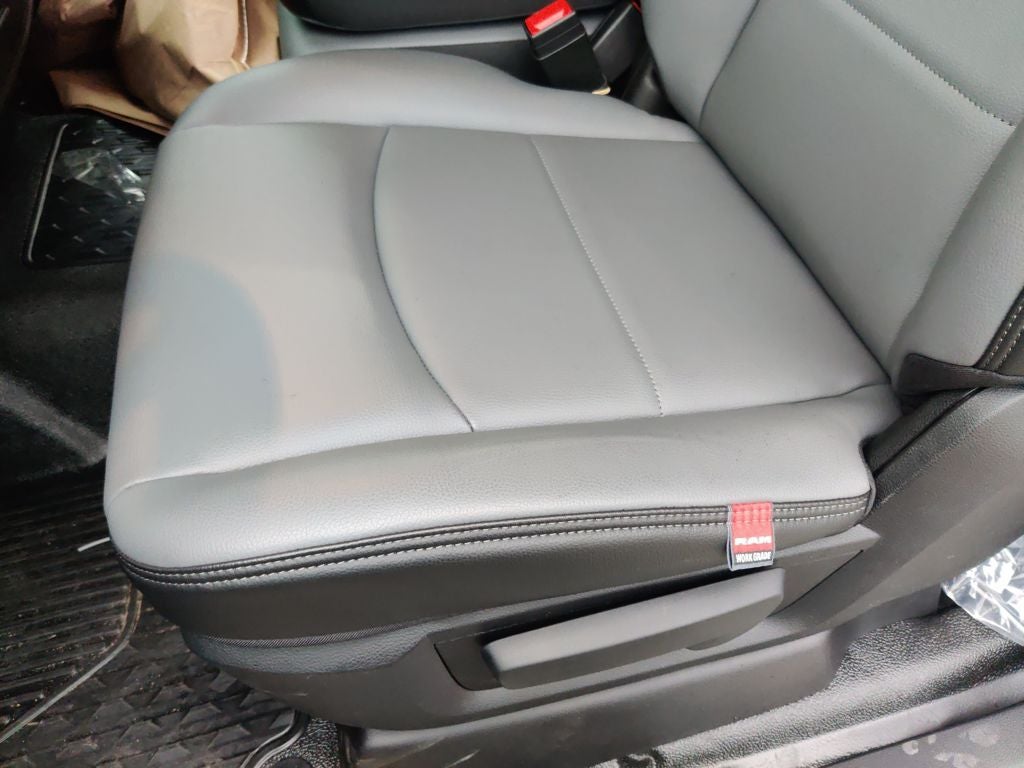 2026 RAM 3500 Tradesman 167.5 WB