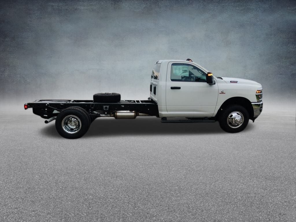 2026 RAM 3500 Tradesman 167.5 WB