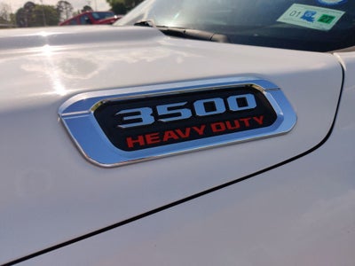 2019 RAM 3500 Chassis Cab SLT