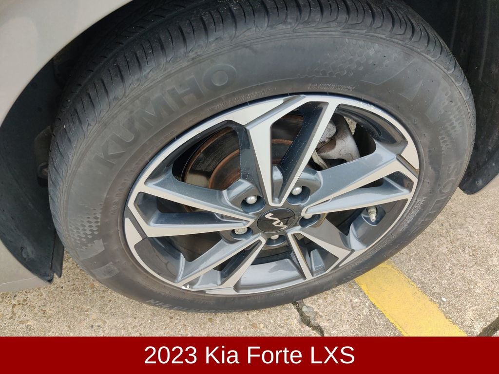 2023 Kia Forte LXS