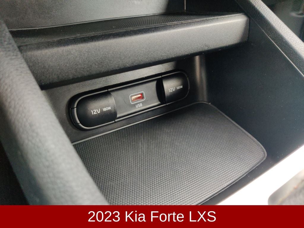2023 Kia Forte LXS