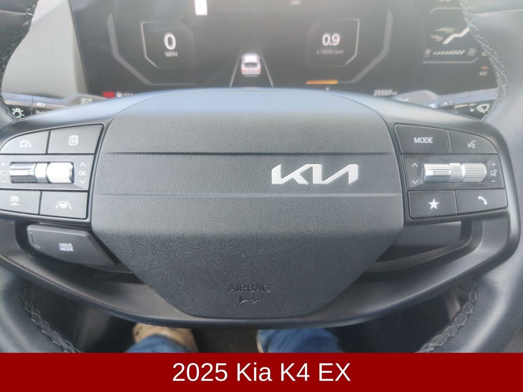 2025 Kia K4 EX