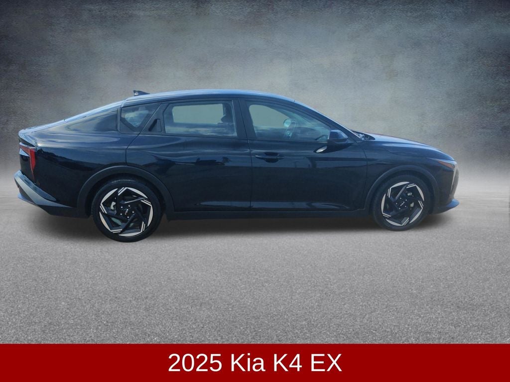 2025 Kia K4 EX