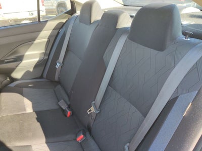 2023 Nissan Versa 1.6 SV