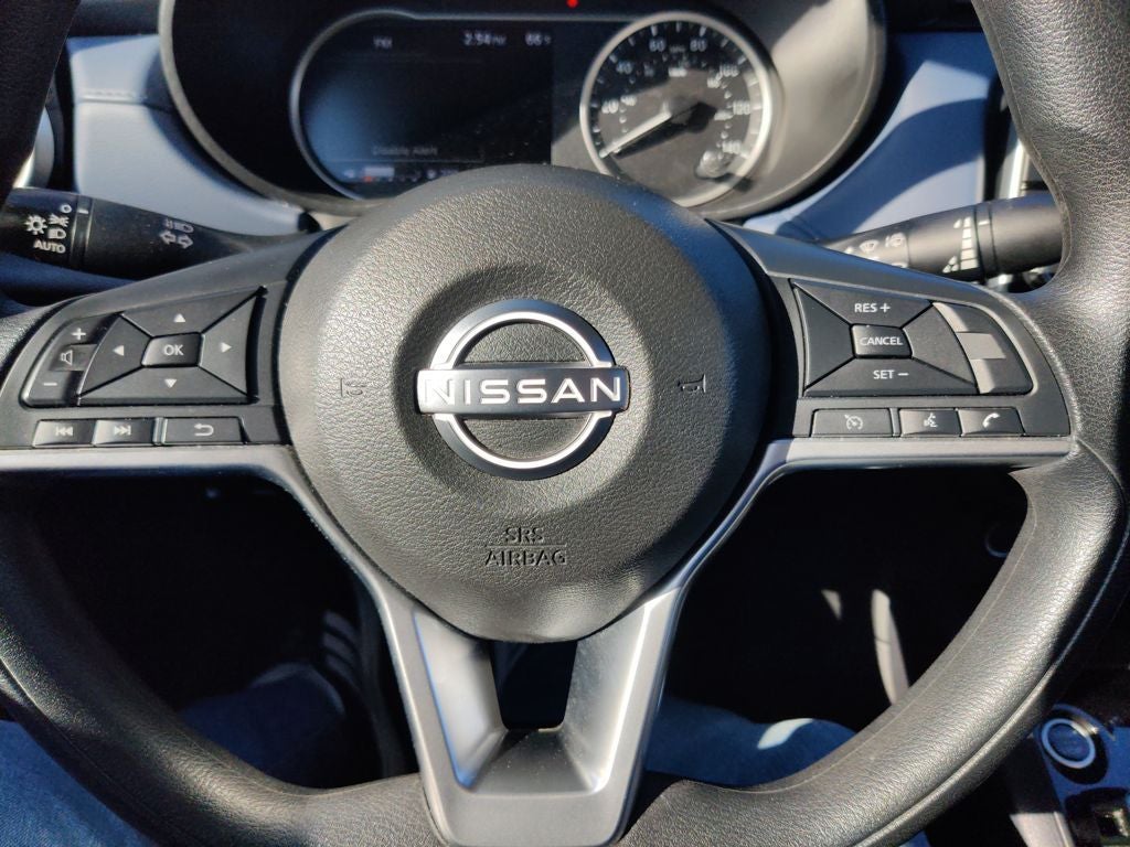 2023 Nissan Versa 1.6 SV