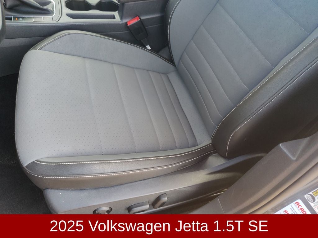 2025 Volkswagen Jetta 1.5T SE