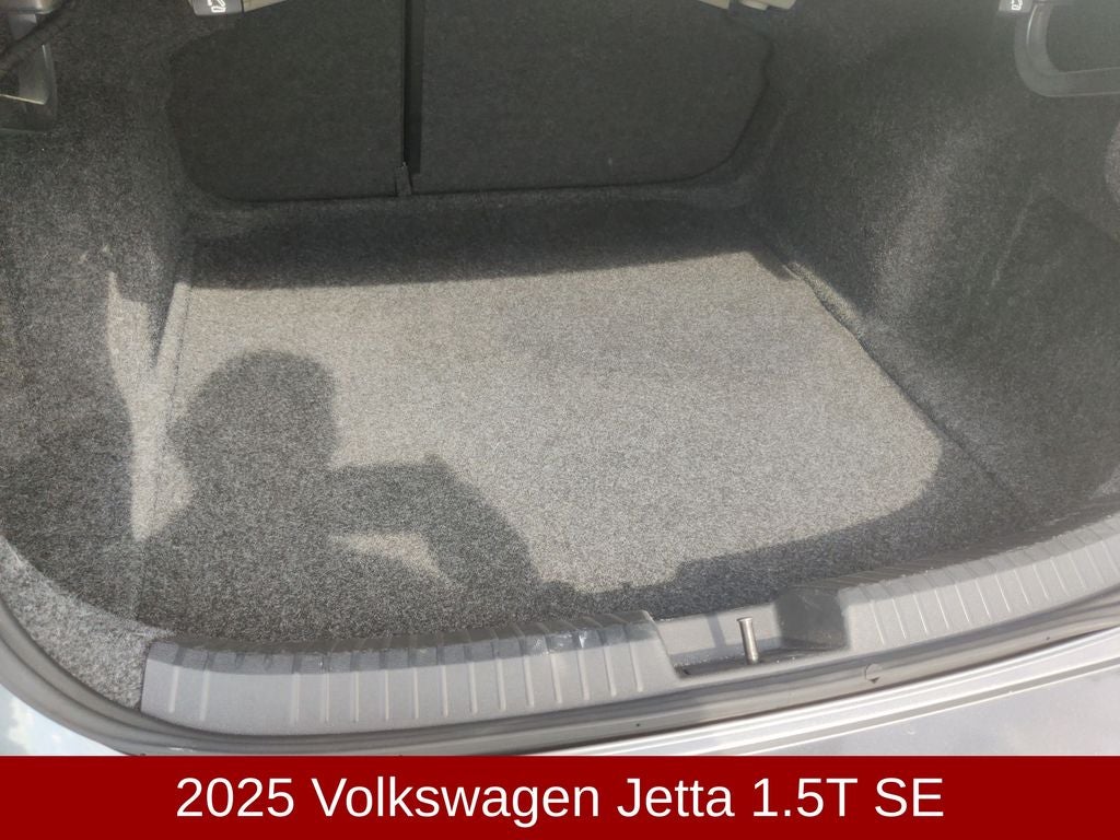 2025 Volkswagen Jetta 1.5T SE