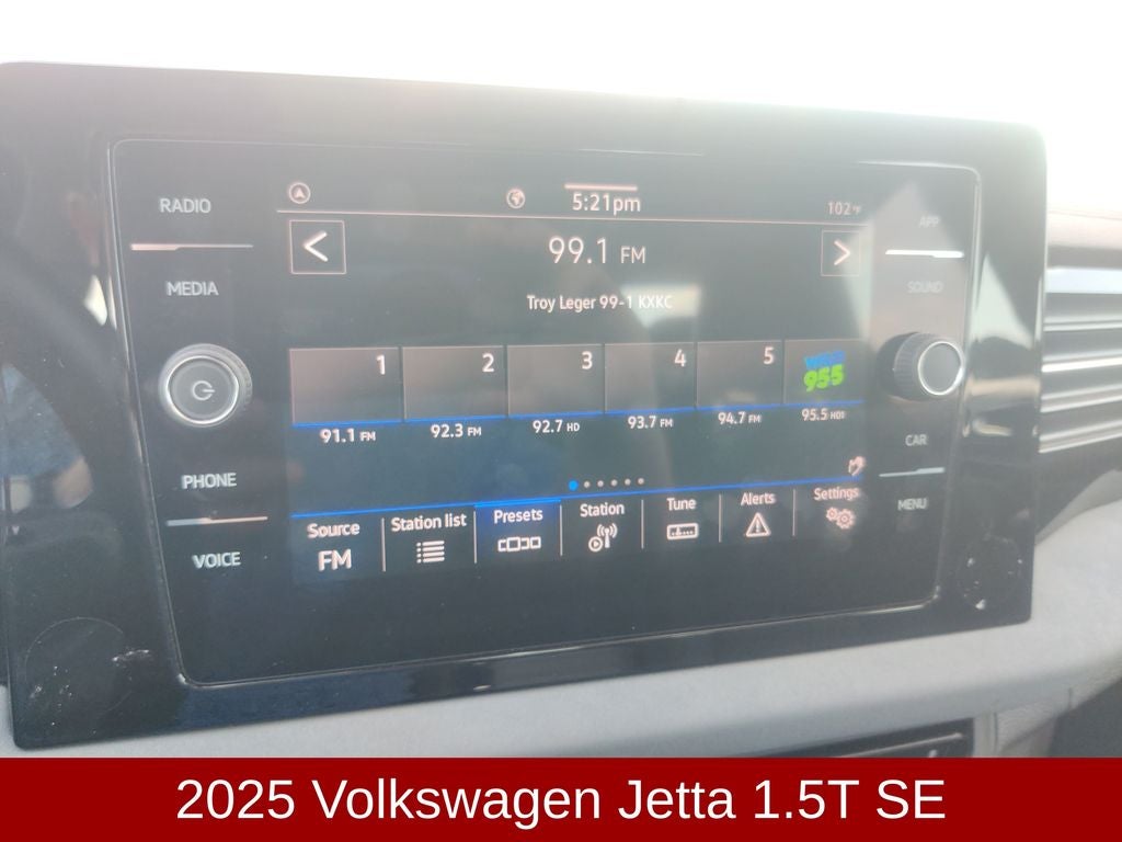 2025 Volkswagen Jetta 1.5T SE