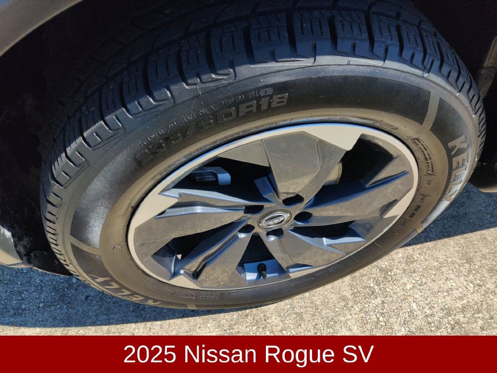 2025 Nissan Rogue SV
