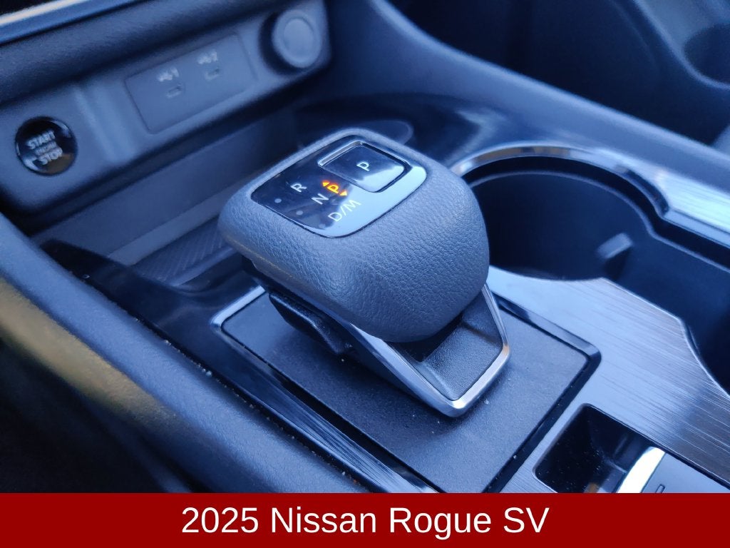 2025 Nissan Rogue SV