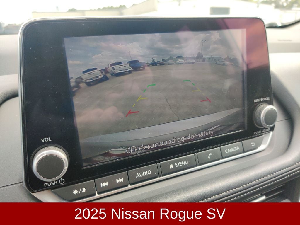 2025 Nissan Rogue SV