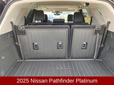 2025 Nissan Pathfinder Platinum