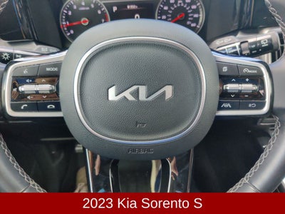 2023 Kia Sorento S