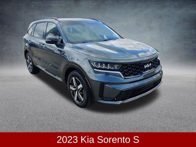 2023 Kia Sorento S