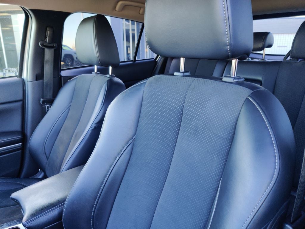 2024 Mitsubishi Eclipse Cross Base