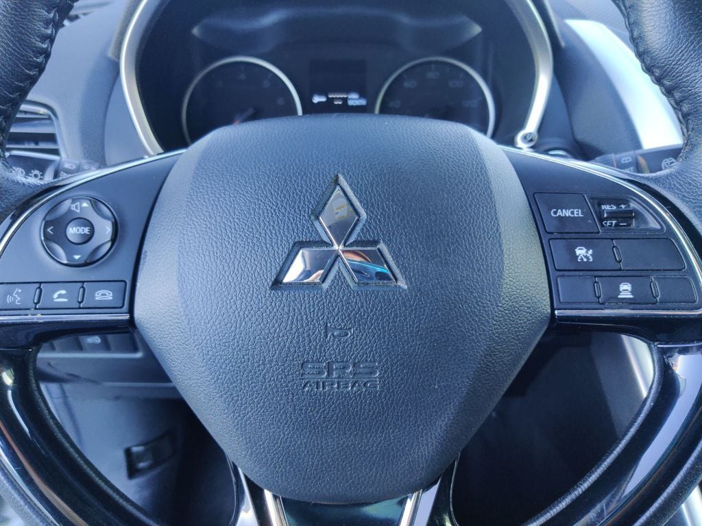 2024 Mitsubishi Eclipse Cross Base