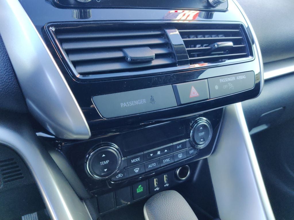 2024 Mitsubishi Eclipse Cross Base