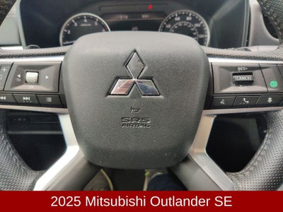 2025 Mitsubishi Outlander SE