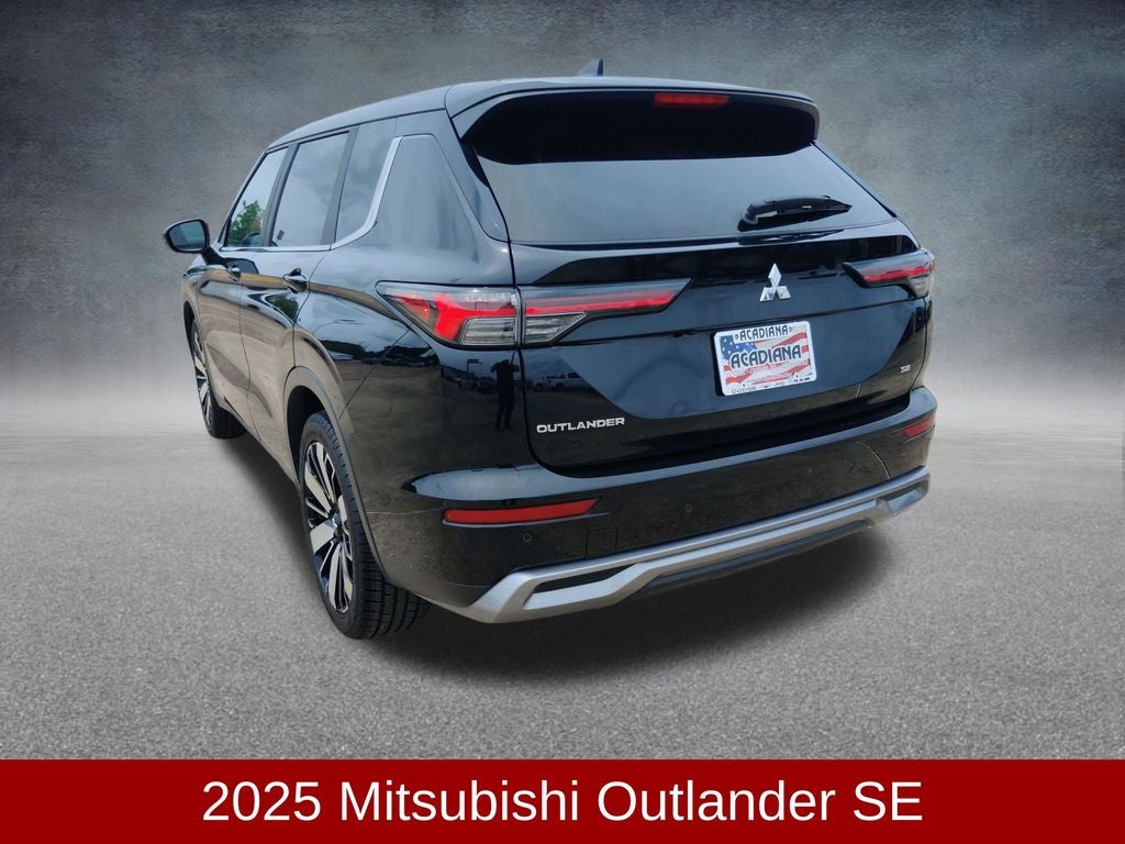 2025 Mitsubishi Outlander SE
