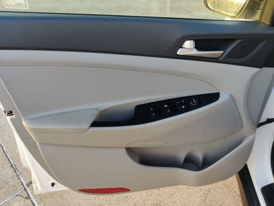 2020 Hyundai Tucson SE