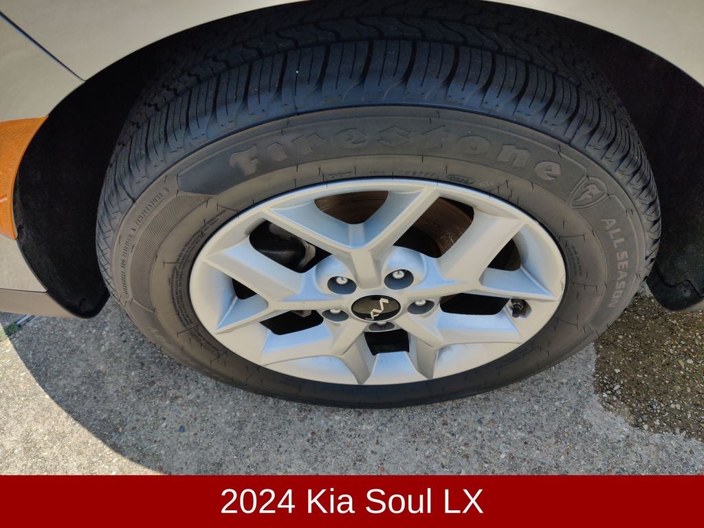 2024 Kia Soul LX