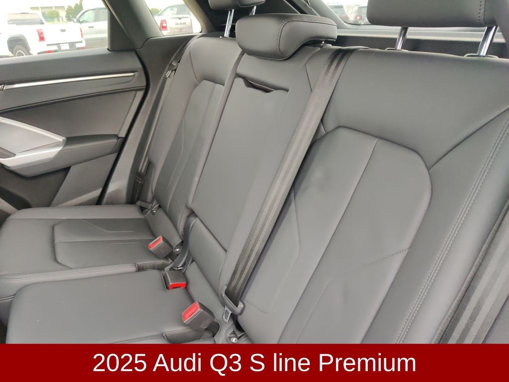 2025 Audi Q3 Premium S Line quattro