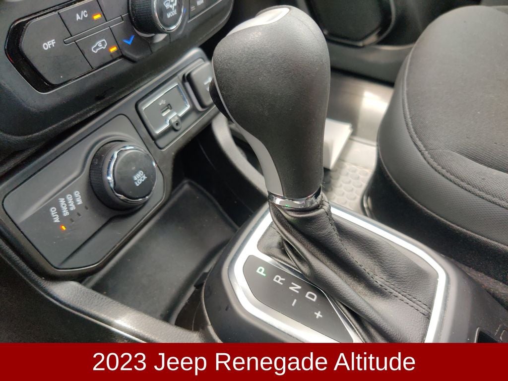 2023 Jeep Renegade Altitude